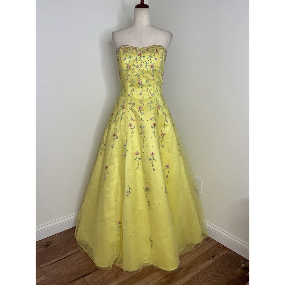 ALYCE Strapless Prom Pagent Beaded Tulle Ball Gown Lace Up Back Scarf/Wrap Sz 16